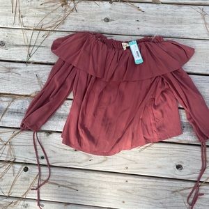 NWT stitch fix off the shoulder